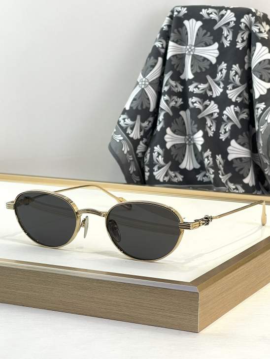 Picture of Chrome Hearts Sunglasses _SKUfw76161674fw